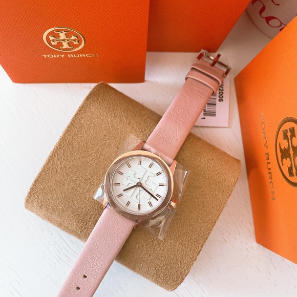 Tory Burch Women's Gigi Blush Pink Leather Strap Watch 28mm - Picture 3 of 6